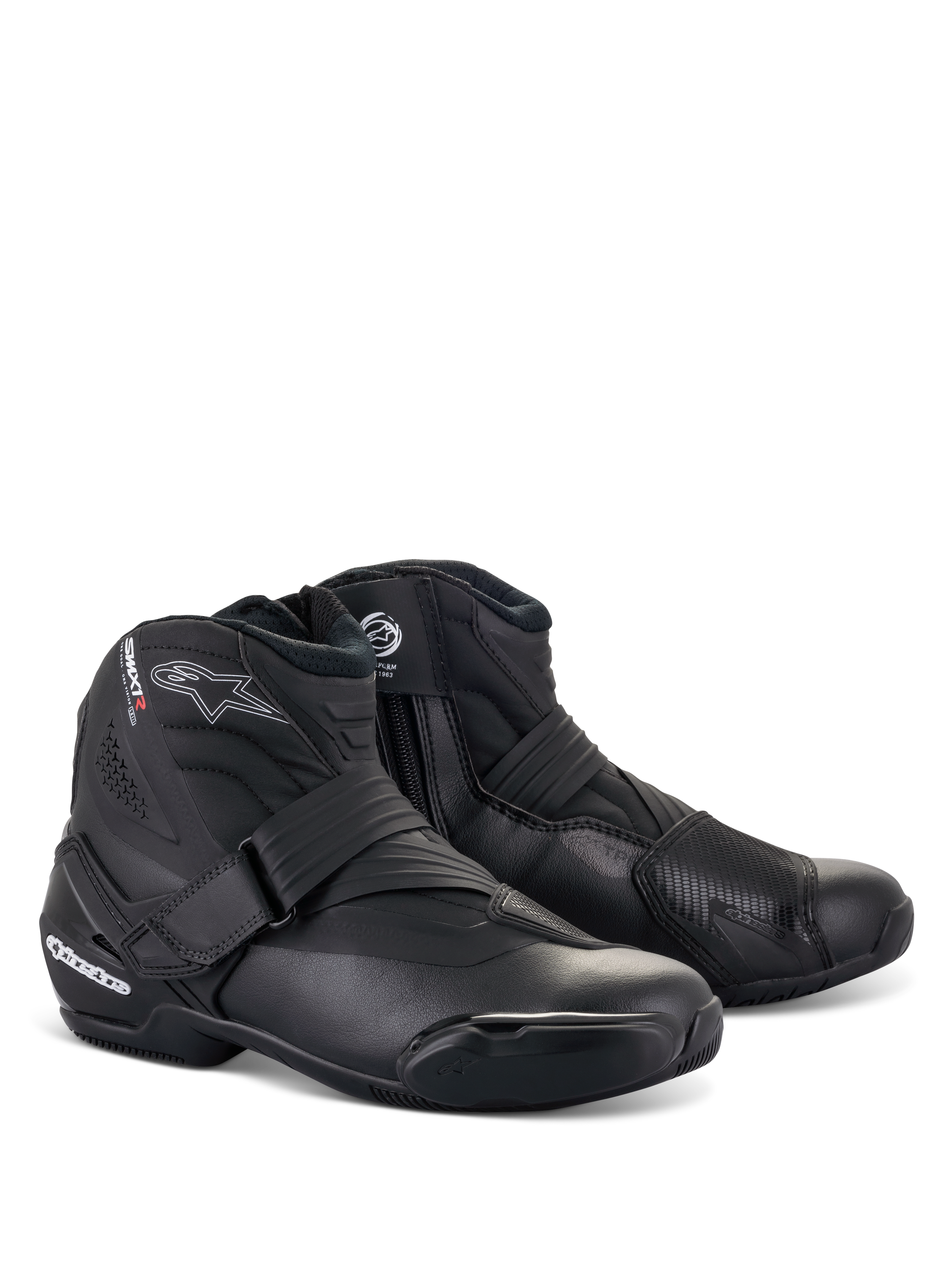 AR1 V2 BLACK 29cm ✖️2 Shop Skechers Work Slip-Resistant: Arch Fit Arcade in Black.