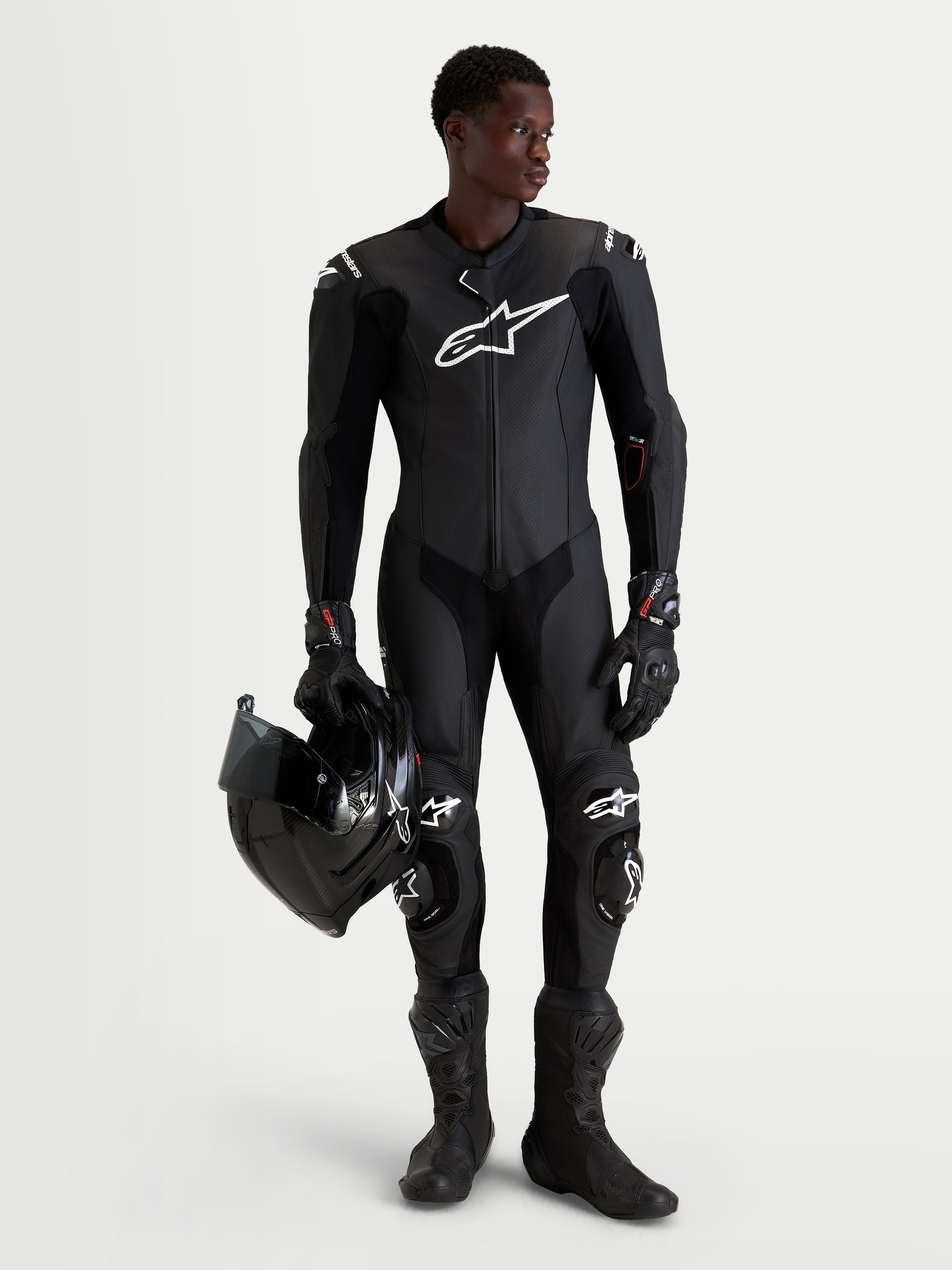 Missile V3 Leather - Black Motorcycle Suit | Alpinestars®