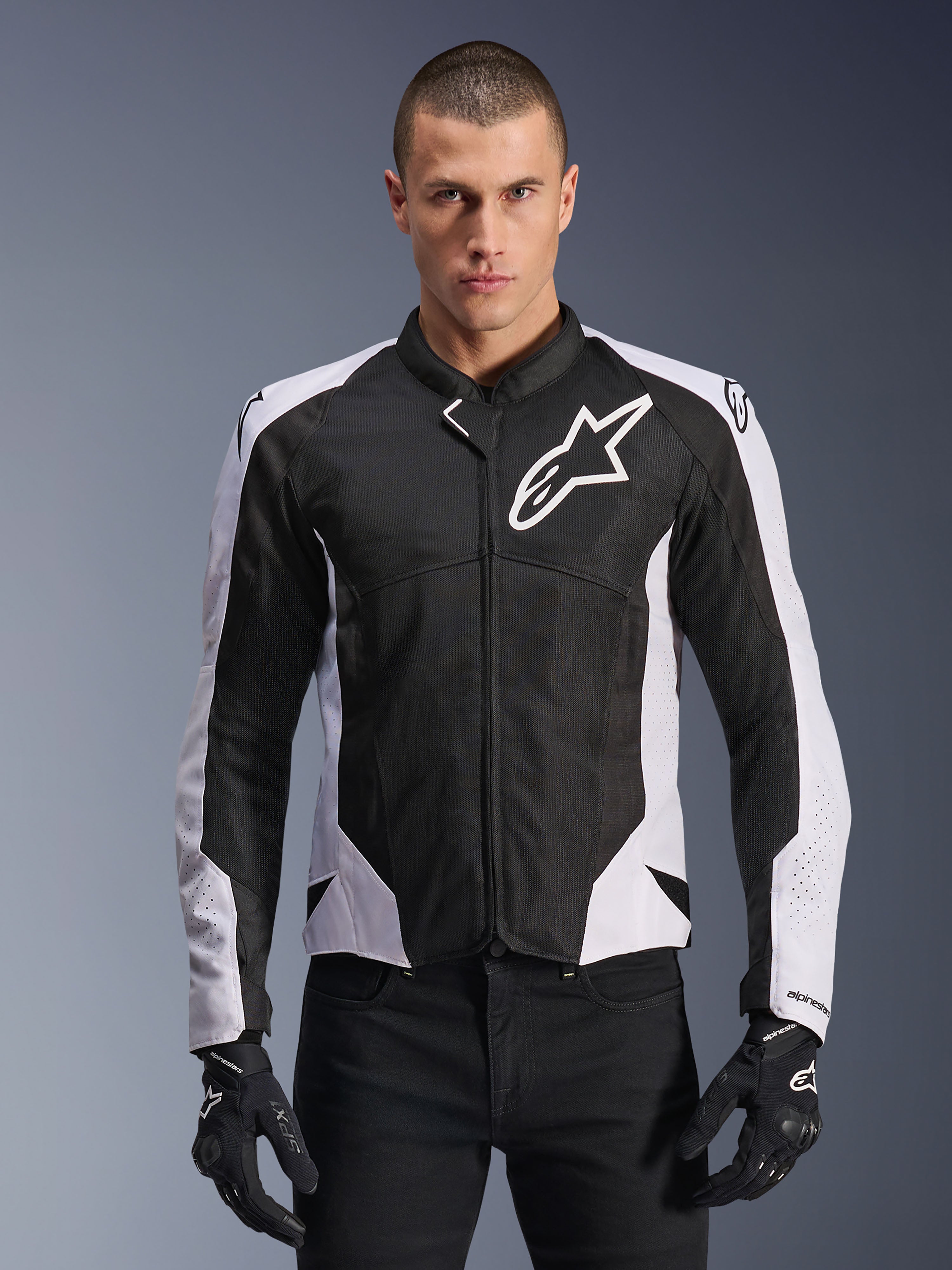 Viper Air V4 - Black Motorcycle Jacket | Alpinestars®