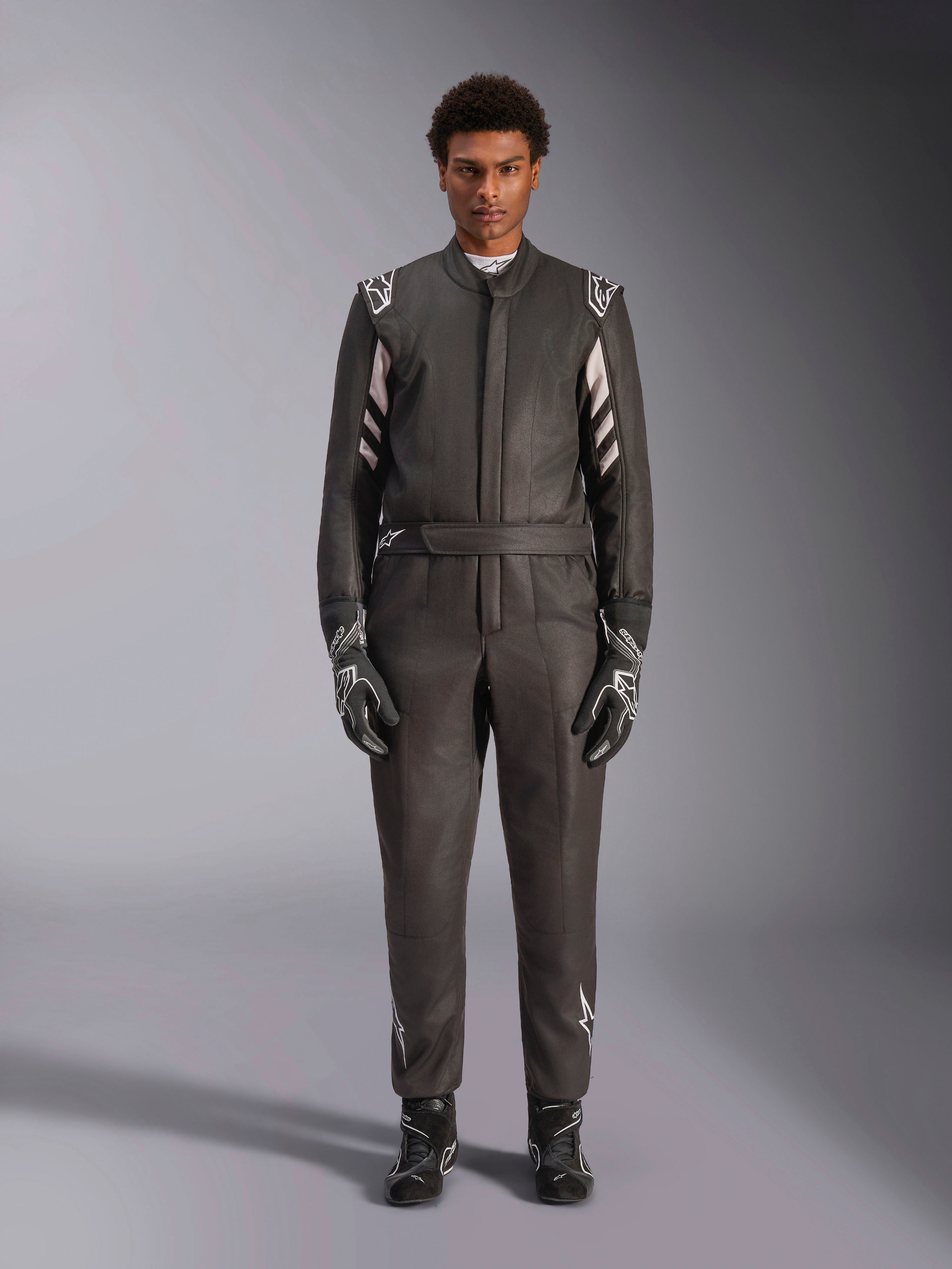アクセサリー GruppeM nylon racing suit GP Race V3 - Black Auto Suit | Alpinestars®