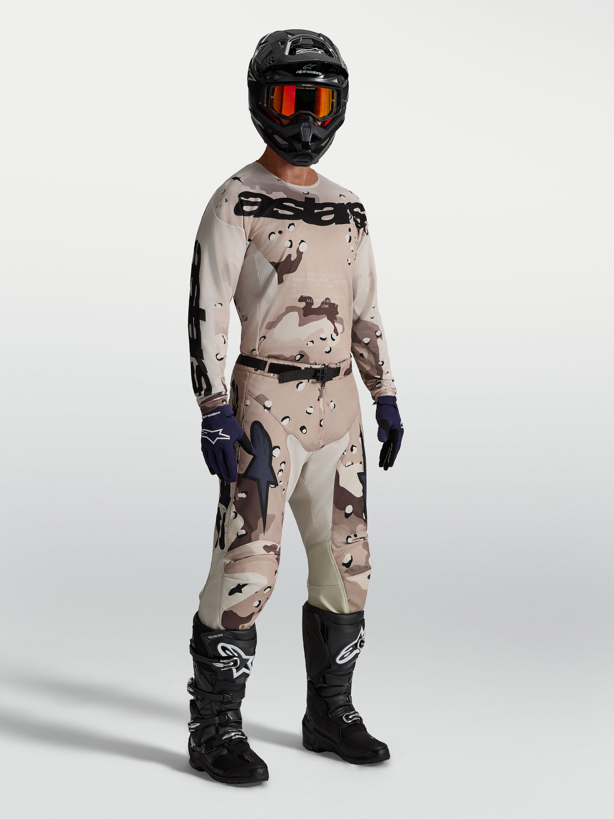 Alpinestars Racer Lone Jersey, Men's Motocross Jersey, Desert Camo and Black, moisture-wicking lightweight construction.