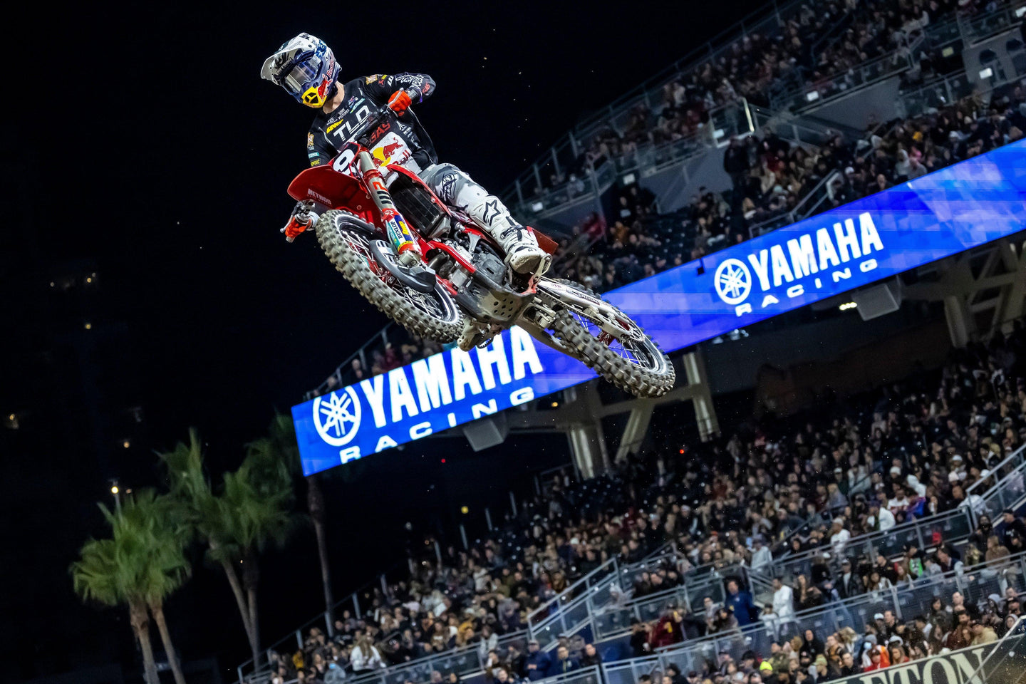 MICHAEL MOSIMAN EDGES HUNTER LAWRENCE IN 250SX WEST THRILLER IN SAN DIEGO; CHRISTIAN CRAIG THIRD