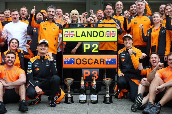 LANDO NORRIS AND OSCAR PIASTRI IN THE HEART OF THE FORMULA1 ACTION IN THE GRAND PRIX OF JAPAN AT SUZUKA