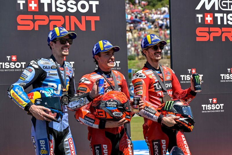 ALPINESTARS PODIUM LOCK-OUT AS MARC MARQUEZ POWERS TO DOMINANT MOTOGP SPRINT VICTORY AT JEREZ