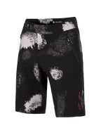 Alpinestars A-Dura Ride Shorts in Black Camo, durable MTB shorts with 4-way stretch and a secure ratchet waist closure.