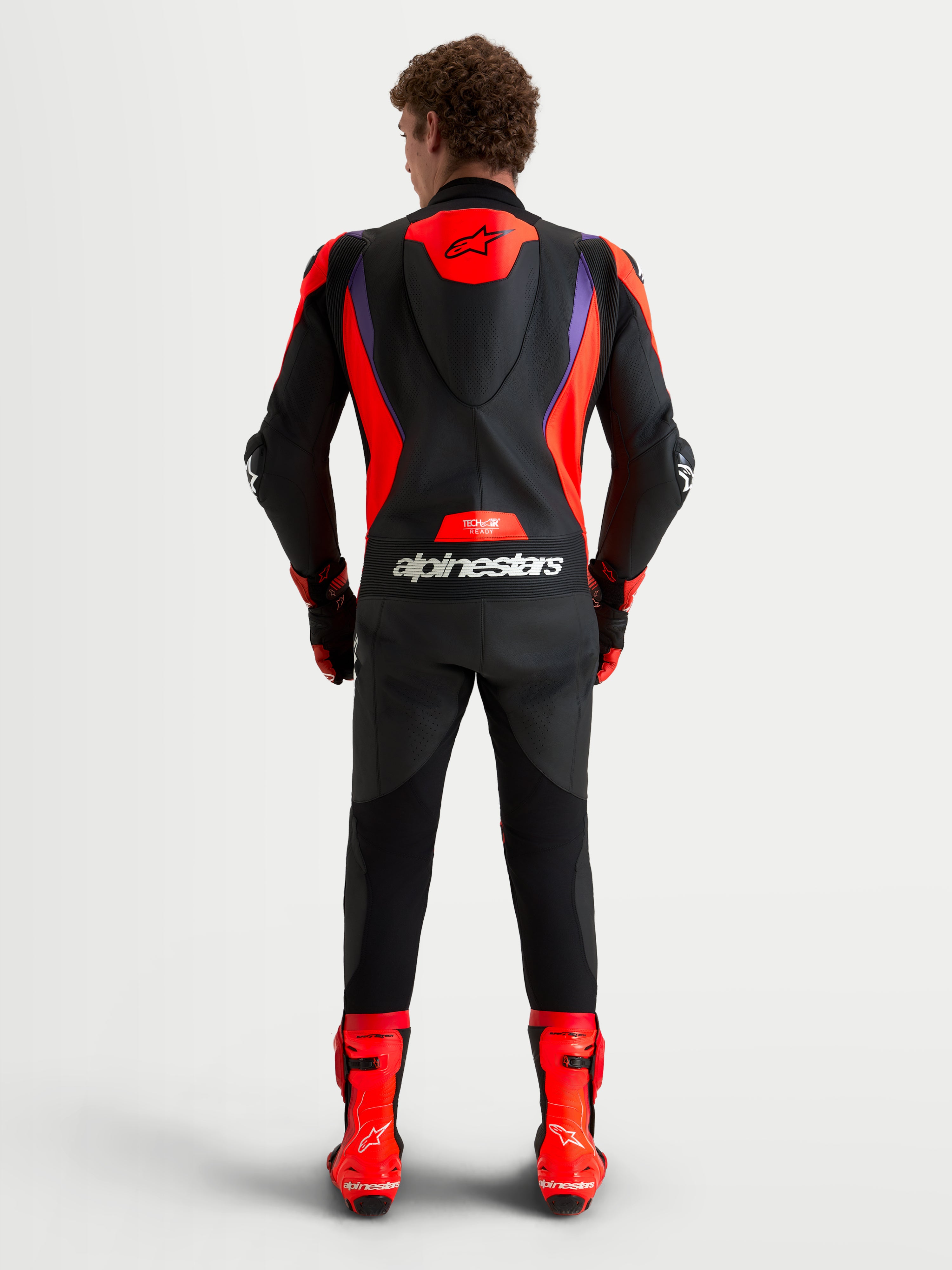 Missile V3 Leather - Black Motorcycle Suit | Alpinestars®