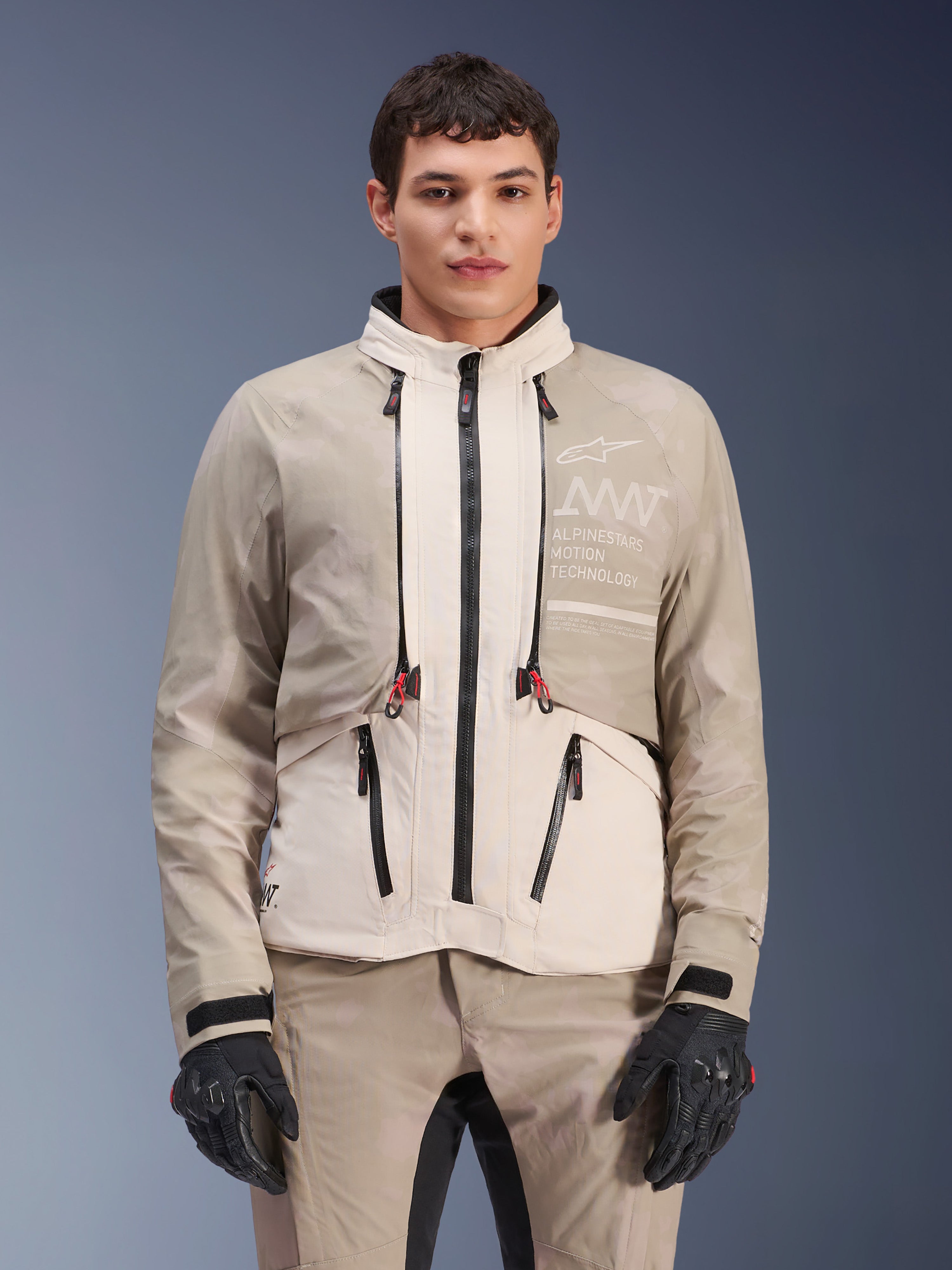 限定 木製ジャケット HEAVY L FORCE V.A. ジャパメタ AMT-10LAB Drystar® XF - Sand Motorcycle Jacket | Alpinestars®