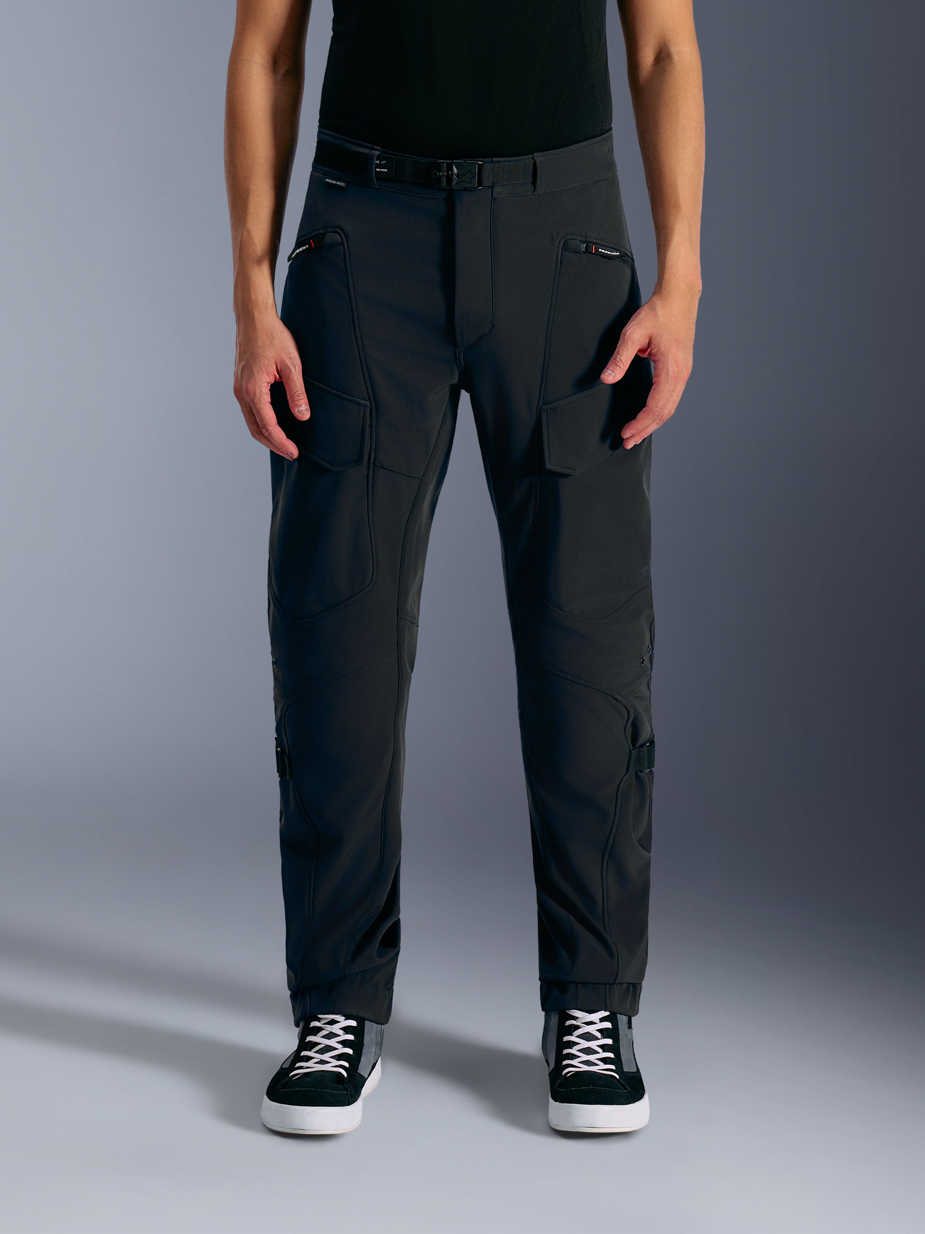 アルパインスターズ JUGGERNAUT RIDING PANTS Sサイズ Juggernaut V2 Riding - Black Motorcycle Pants | Alpinestars®