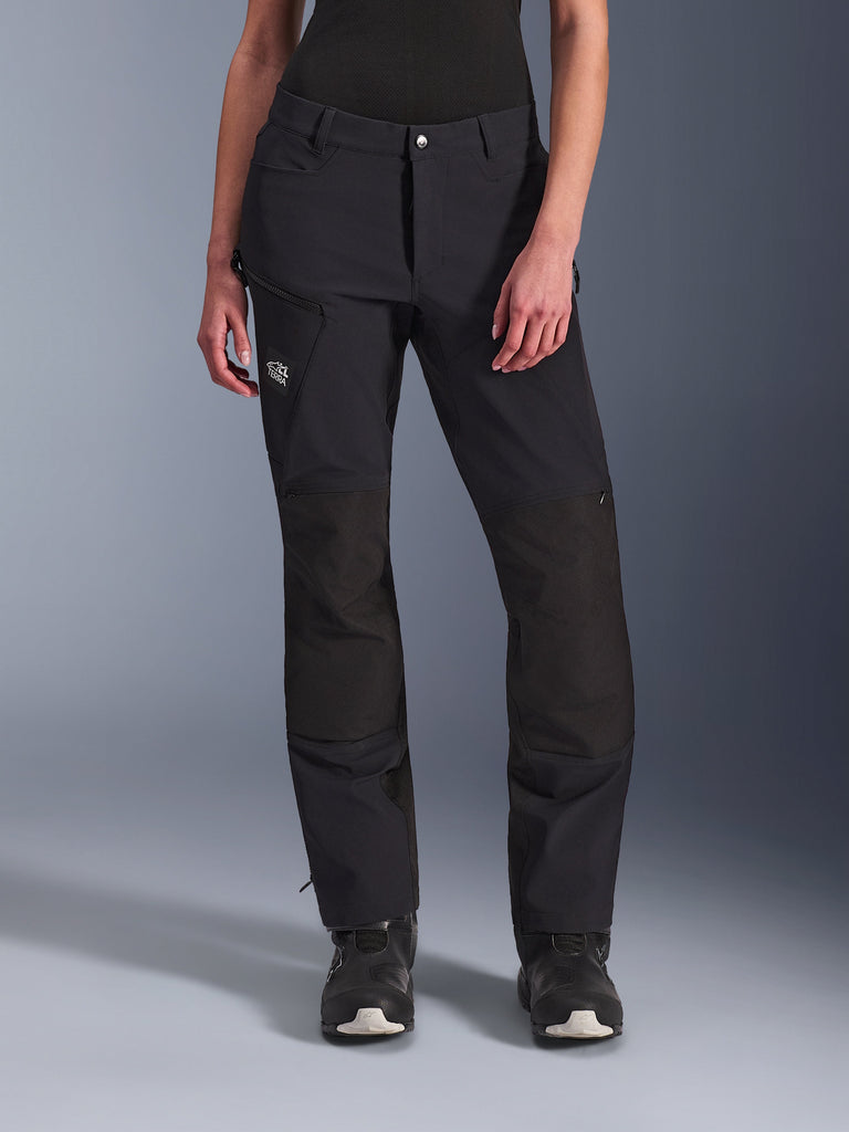 Woman Stella Explore AST Pants - Short