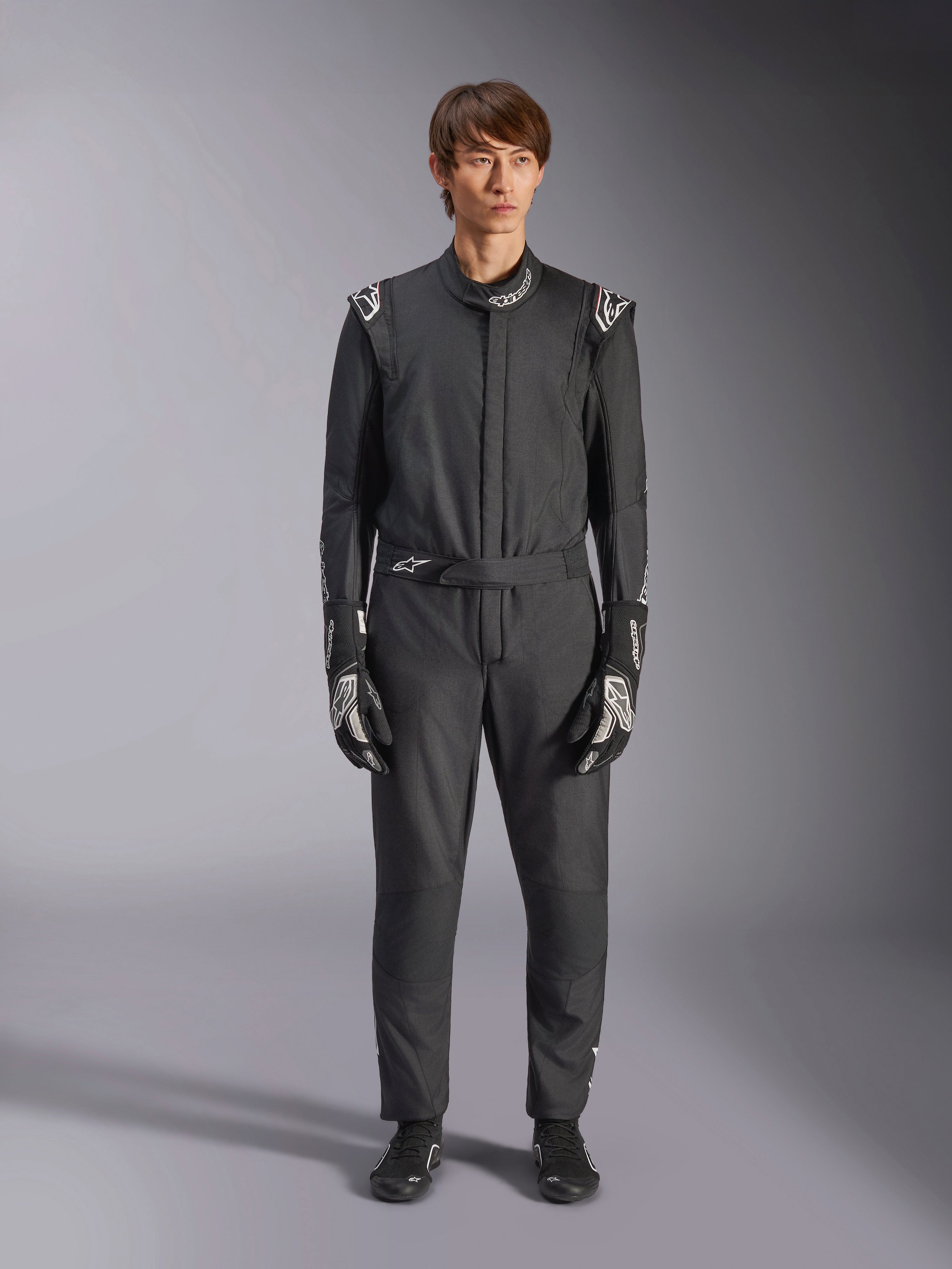 GP Tech V4 - Black Auto Suit | Alpinestars®