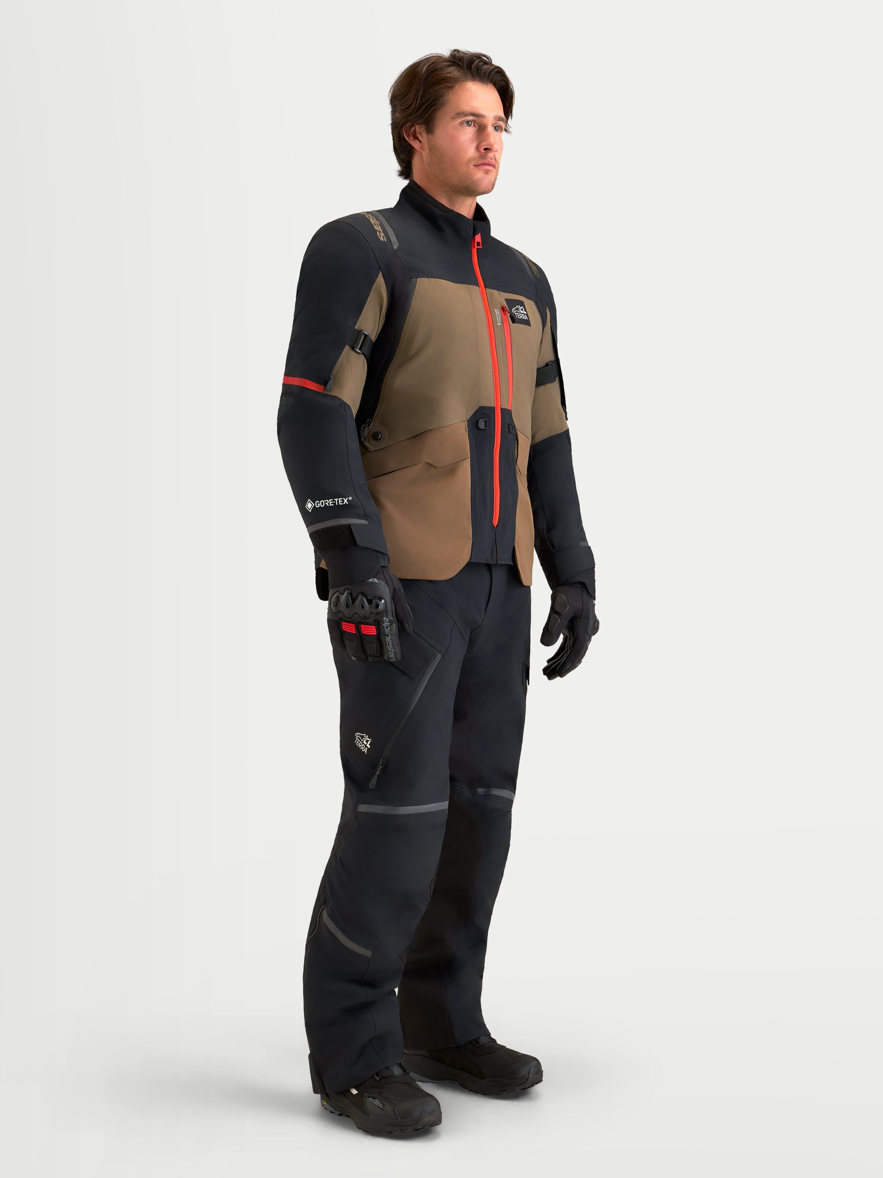 ST-7 V2 2L Gore-Tex® - Motorcycle Gear Set | Alpinestars®