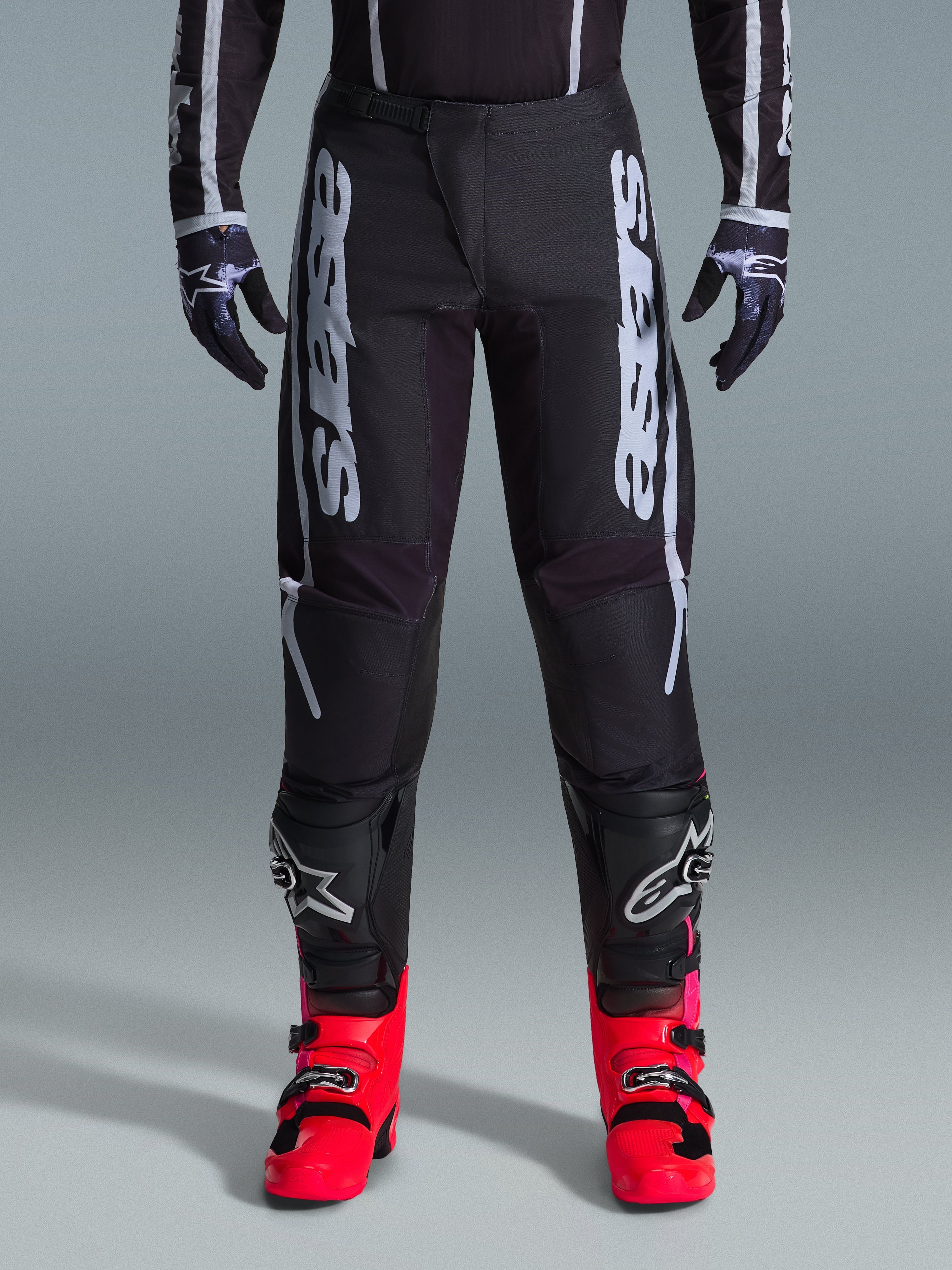 2026 Fluid Apex - Black MX Pants | Alpinestars®