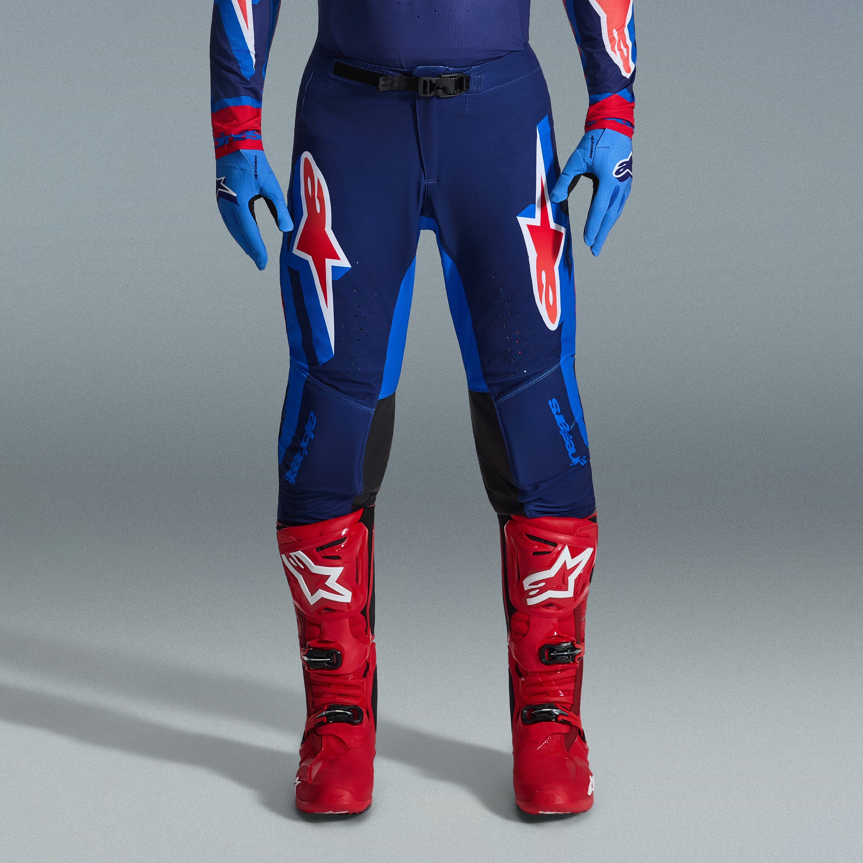 2026 Supertech Vista - MX Gear Set | Alpinestars®