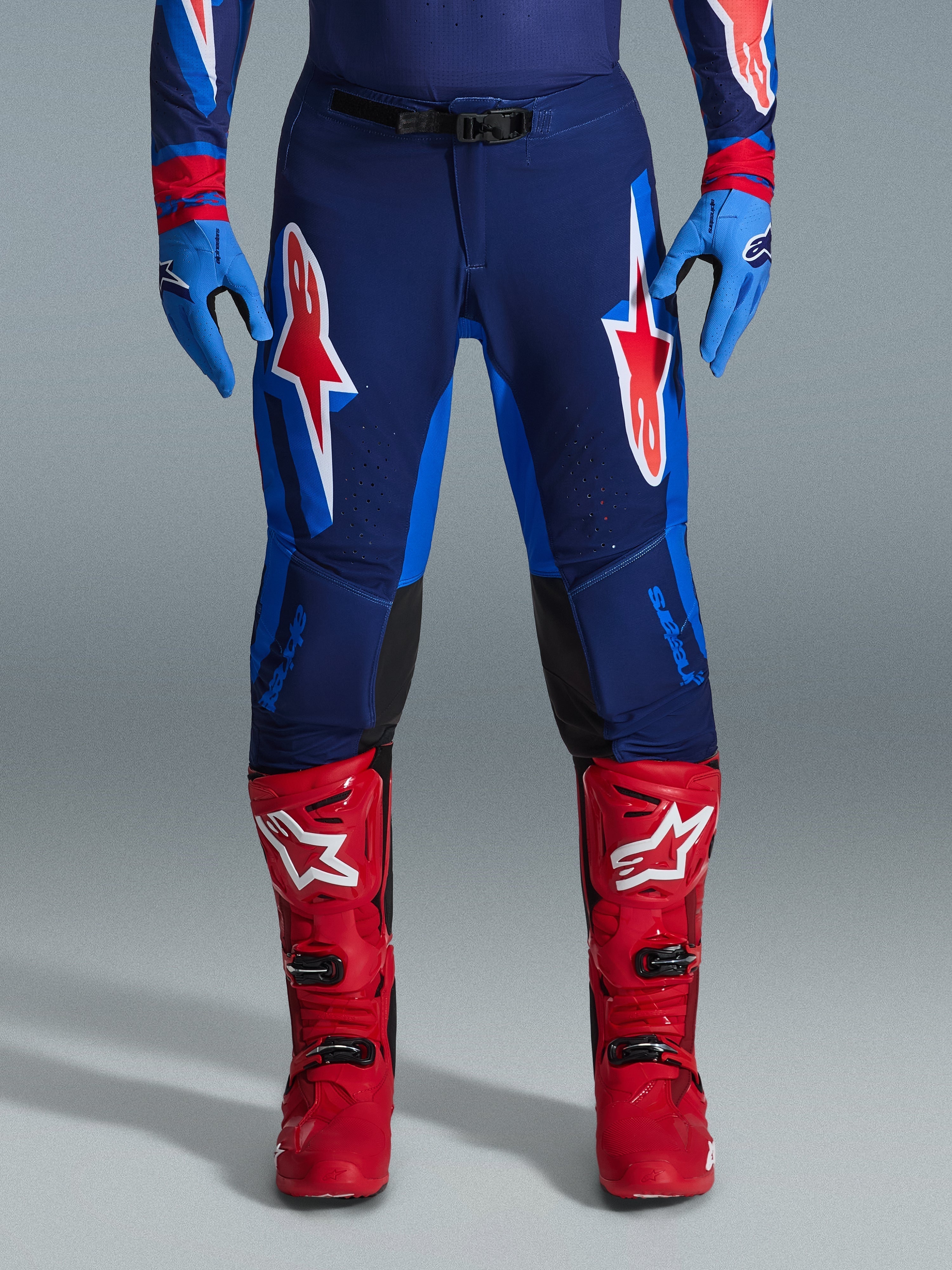2026 Supertech Vista - MX Gear Set | Alpinestars®