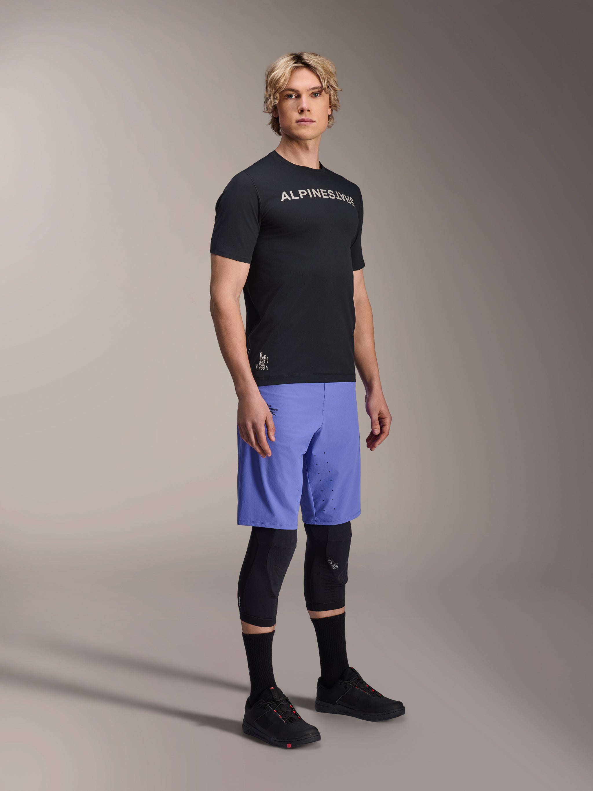 A-Aria Lite Short