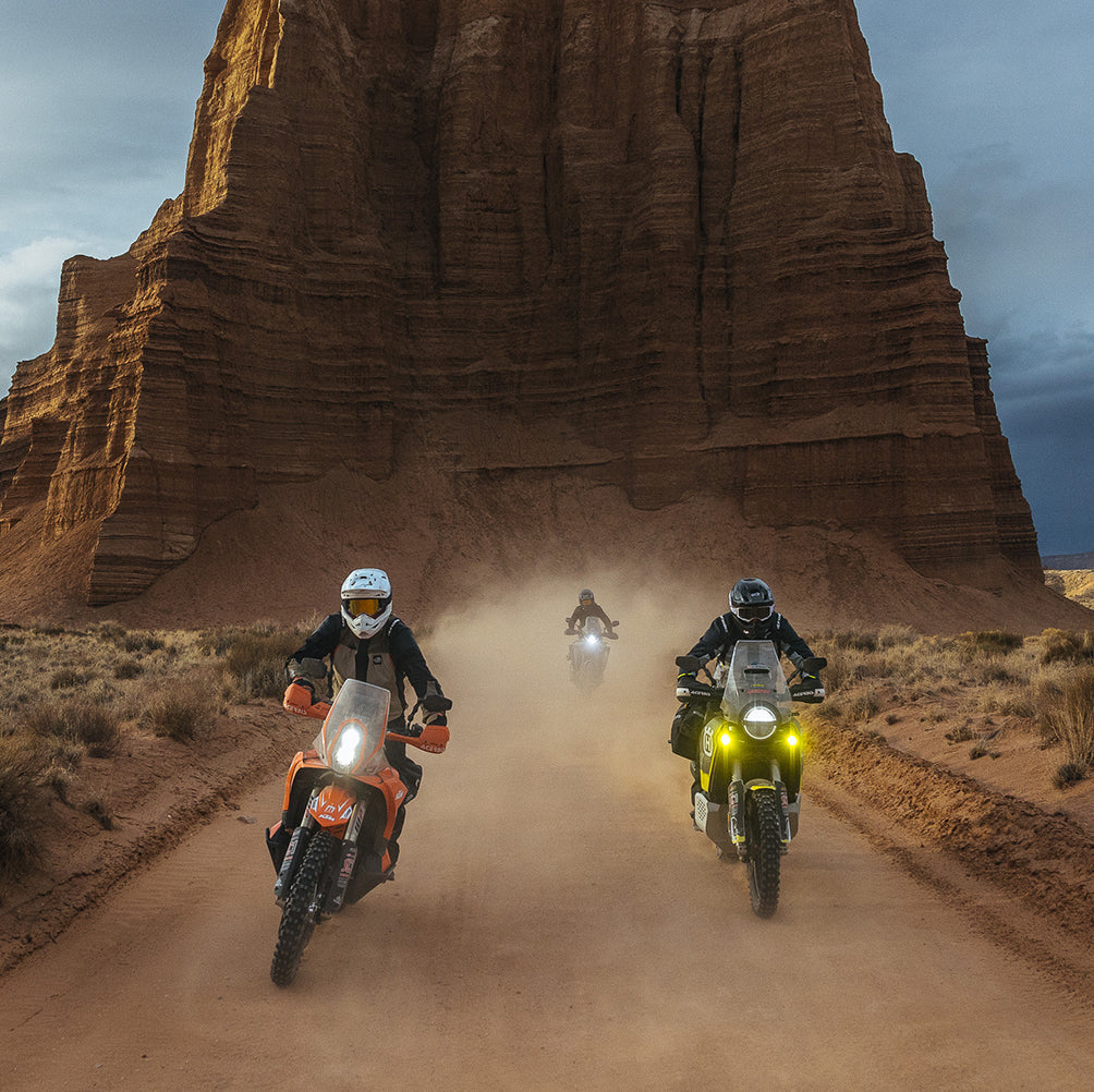 Touring and Off-Road Clothing: Adventure Gear | Alpinestars®