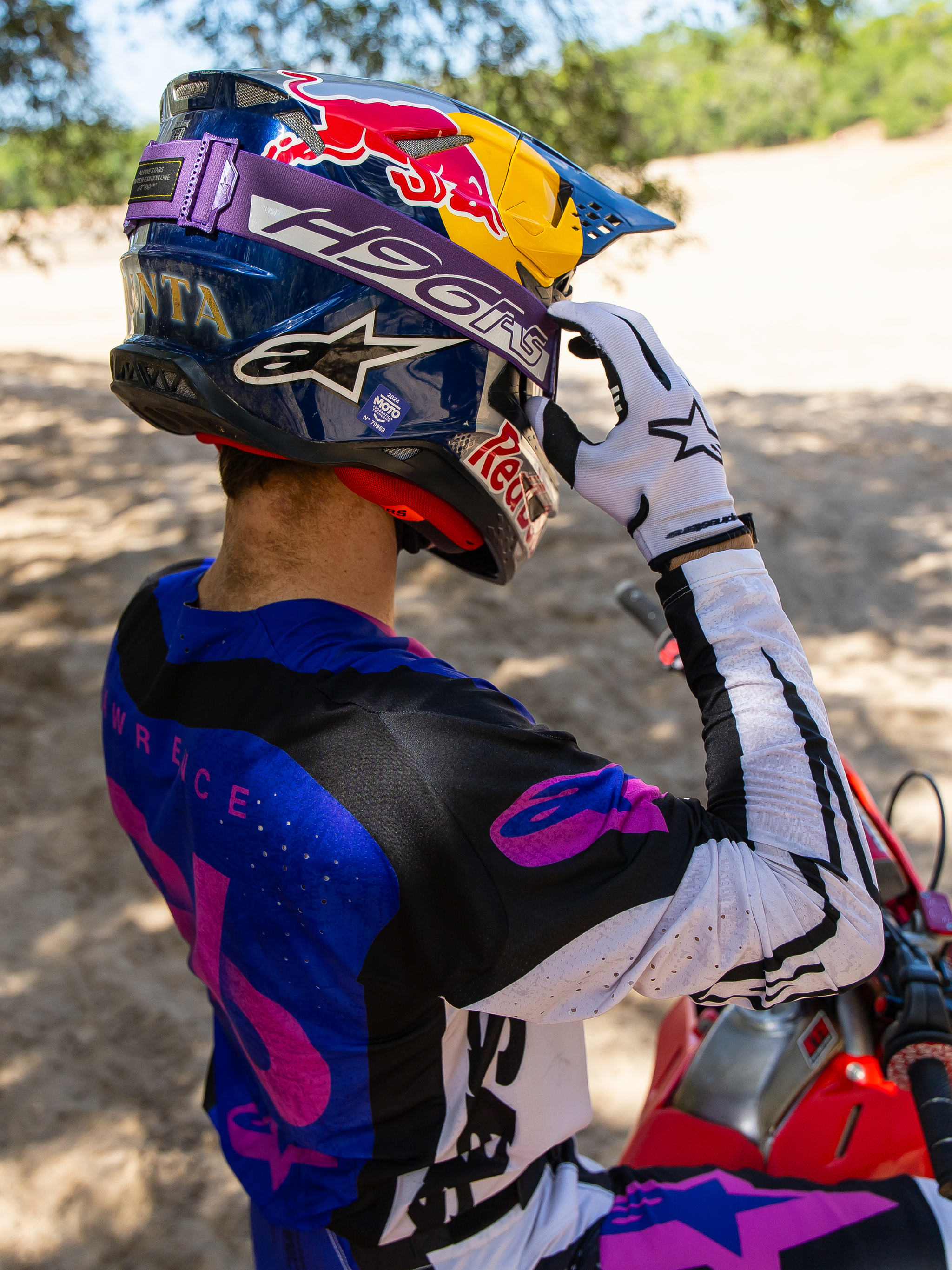 Limited Edition HUNTA96 XXV Supertech Vision Goggle