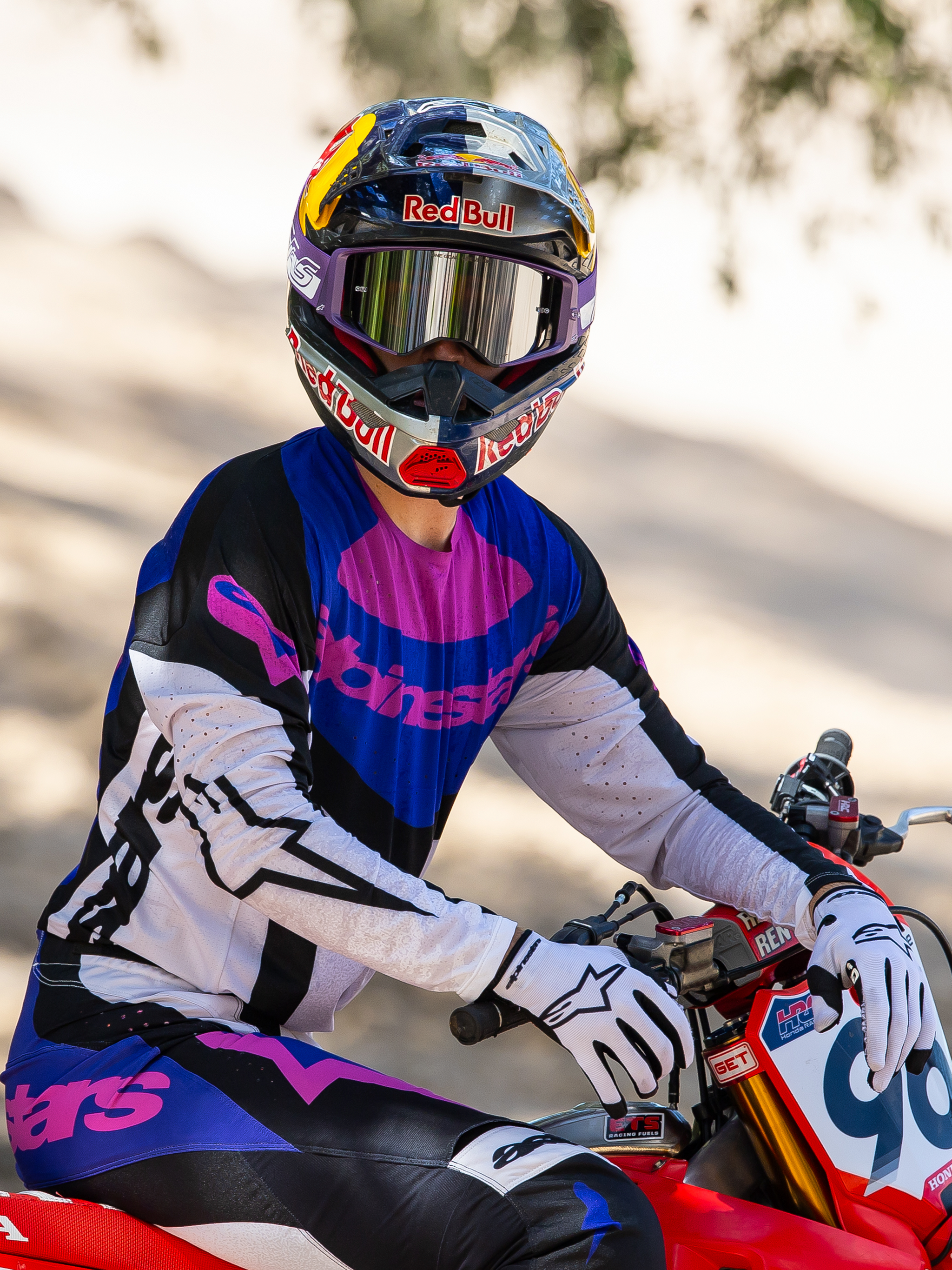 Limited Edition HUNTA96 XXV Supertech Vision Goggle