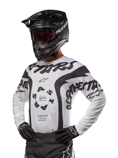 hana RACER_HANA_21_front_TOP_grande
